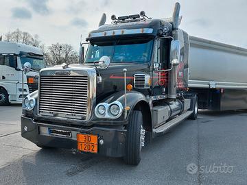 Freighliner coronado