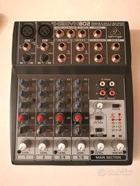 Mixer Behringer Xenyx 802