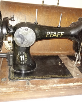 Macchina da cucire pfaff