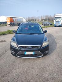 Ford Focus SW 2.0 benzina + GPL