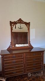 Cassettiera con specchio