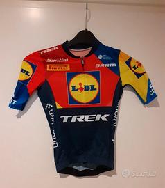 Completo estivo trek