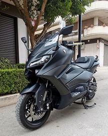 T-Max 560 2022
