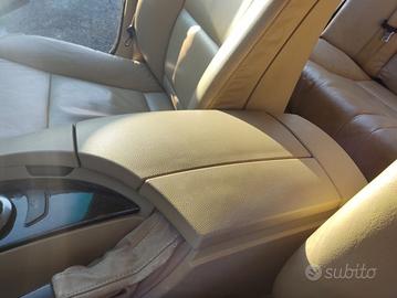 Poggia braccio BMW 530 del 2006