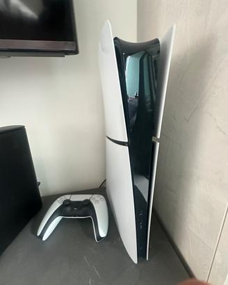 PlayStation 5 slim + 2* controller Dualsense