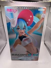 Statuetta FuRyu Hatsune Miku Racing Miku 2024 Trio