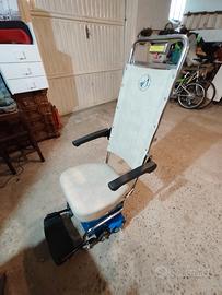 Montascale a ruote anche per scale curve