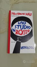 Libro UNO STUDIO IN ROSSO A. Doyle 1961