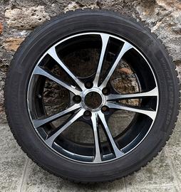 4 cerchi 16 con gomme invernali Giulietta