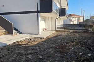 Villetta capofila con giardino