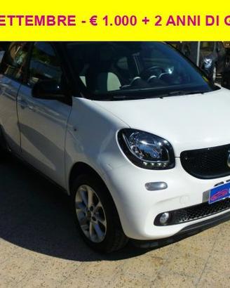 SMART ForFour 70 1.0 Passion