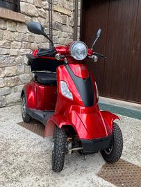 Scooter elettrico veleco