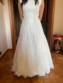 Abito da sposa sartoriale con ricami floreali