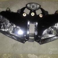 Fari anteriori honda cbr 600 rr