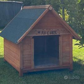 Cuccia in legno per cani di taglia media