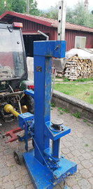 Spaccalegna per trattore a cardano