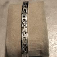 bracciale color argento 