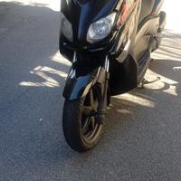 Yamaha X-Max 125 - 2011