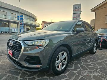 Audi Q3 35 TDI quattro S tronic Business 150 CV