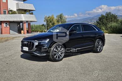 AUDI Q8 45 TDI quattro tiptronic Sport