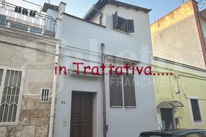 Casa Indipendente Canosa di Puglia