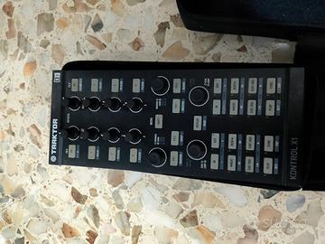 Traktor kontrol x1