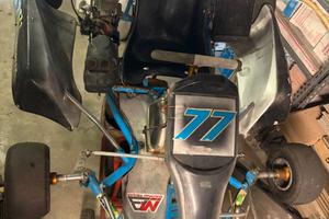 Go kart con carrello officina e ricambi