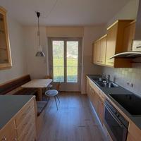 Cucina completa con elettrodomestici