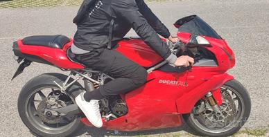 ducati 749
