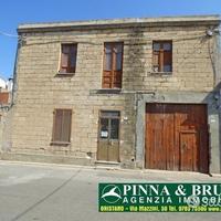 PREZZO RIBASSATO Cabras - da ristrutturare