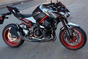 Kawasaki Z 900 - 2023