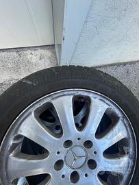 Gomme auto estive con cerchi