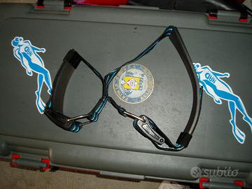 Attacco doppia bombola sub