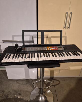 PIANOLA SEMI PROFESSIONALE