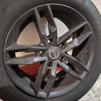 4 gomme (usate una sola stagione) e 4 cerchi