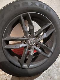 4 gomme (usate una sola stagione) e 4 cerchi