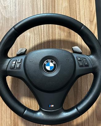Volante bmw e87 M sport con Paddle