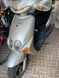 scooter yamaha neos’ 100