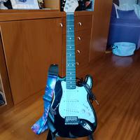 Chitarra elettrica Eko S100 con accessori vari