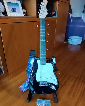 Chitarra elettrica Eko S100 con accessori vari