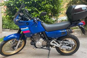 Honda NX 650 Dominator - 1991