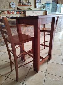 set tavoli alti con sedie