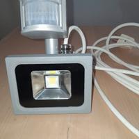 faretto led con sensore nuovo