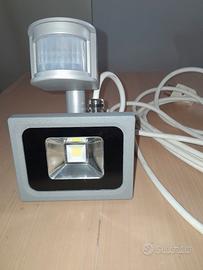 faretto led con sensore nuovo