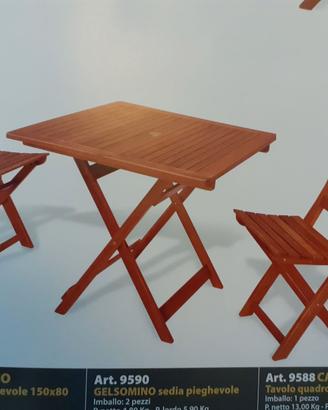TAVOLO E SEDIE DA GIARDINO IN LEGNO