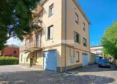 Trilocale Piano Primo Con Garage