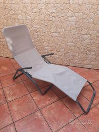 coppia di sdraio prendisole