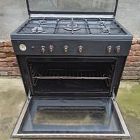 Cucina GAS TECNOGAS Nera 5 Fuochi e Forno Acciaio