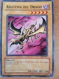 Carta yu-gi-oh Anatema del Drago mazzo introduttiv
