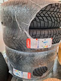 gomme invernali nuove  4 pezzi
